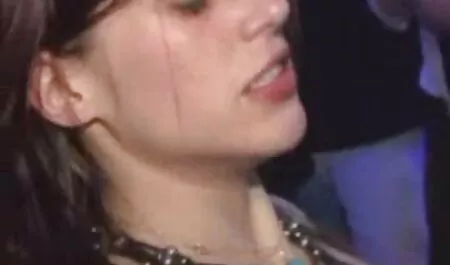 Chicos de Rusia constantemente jugando con una chica coño videos eroticos de cornudos