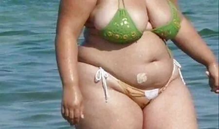Joven linh divirtiéndose masturbándose a la hora de videos cornudos reales acostarse