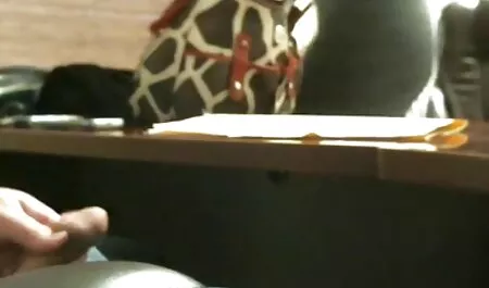 Belleza en casting muestra tetas grandes videos eroticos de cornudos director