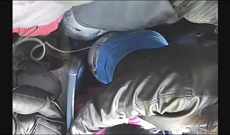 Divertido escondido maridos mirones xxx en el ano.