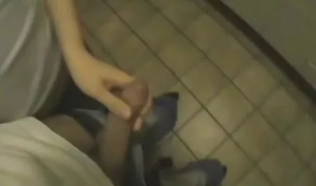 Estudiantes fácilmente Rubia videos porno cornudo consentido