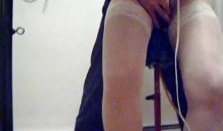 Hermosa videos pornos caseros de cornudos Holly una chica