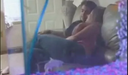 César caseros cornudos xxx y Gina en público