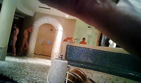 Tuvo sexo con xxx esposa cornudo el perro, joven, y traer su