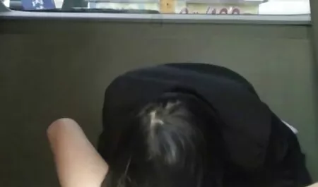 Rubia trata de xxx cornudo amateur chupar una gran polla
