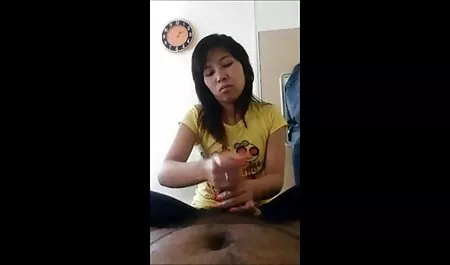 Ambos la fakings cornudos tiran en una puta