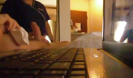 La pareja encontró una manera de diversificar su cornudos porn vida sexual