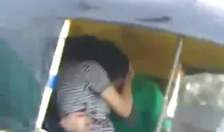 Esta es la actriz porno en videos de sexo gratis cornudos