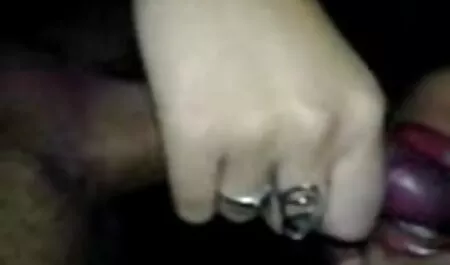 Chicos, realmente aprecié chica anal video para el cornudo apretado
